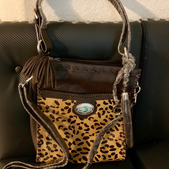 CHI BY FALCHI LEATHER AMINAL PRINT HANDBAG NIB - Picture 3 of 8